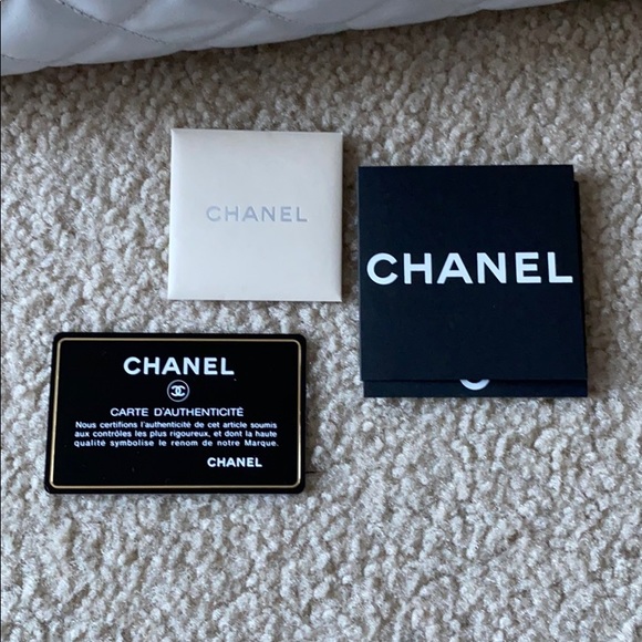 Chanel Quilted Sac Divers Large Shoulder Bag - Picture 15 of 16